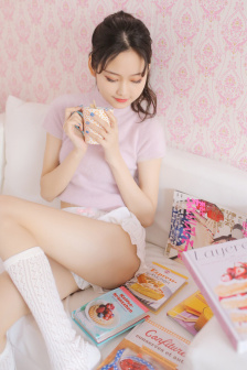 俏皮小花仙